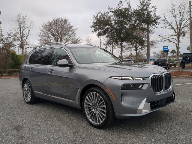 new 2025 BMW X7 car, priced at $95,300