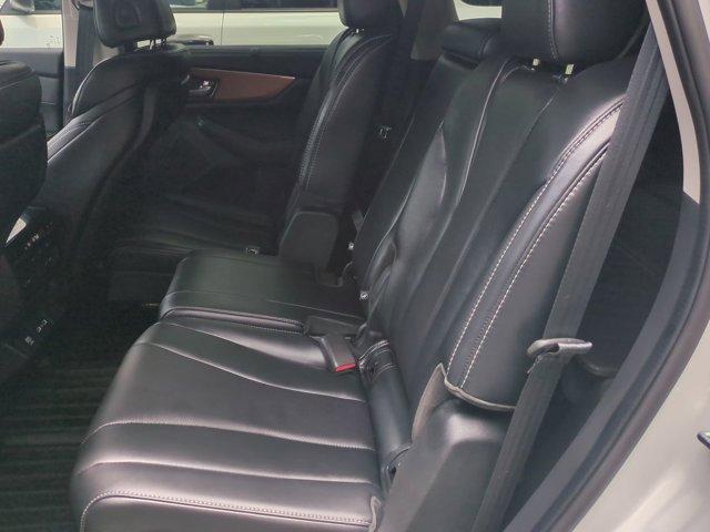 used 2022 Acura MDX car, priced at $39,085