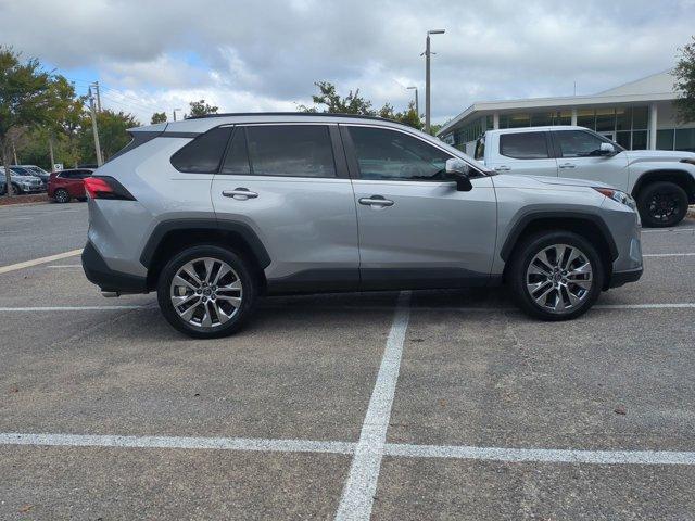 used 2020 Toyota RAV4 car, priced at $22,946