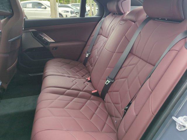 new 2026 BMW i7 car, priced at $115,580