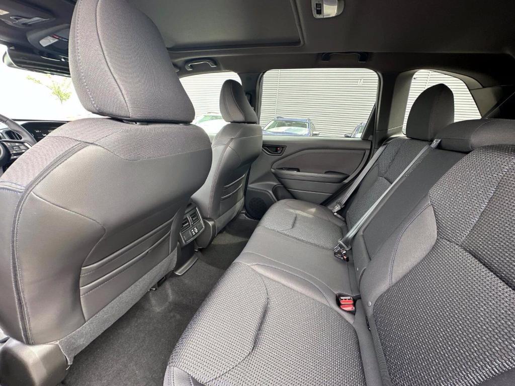 new 2025 Subaru Forester Hybrid car, priced at $39,278