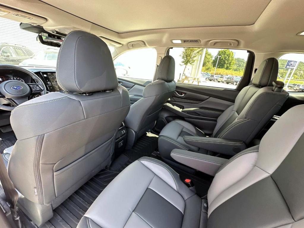 new 2025 Subaru Ascent car, priced at $46,373