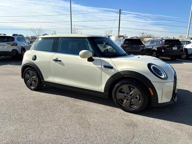 used 2022 MINI Hardtop car, priced at $24,980