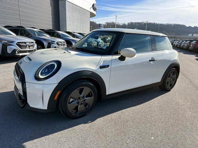 used 2022 MINI Hardtop car, priced at $24,980