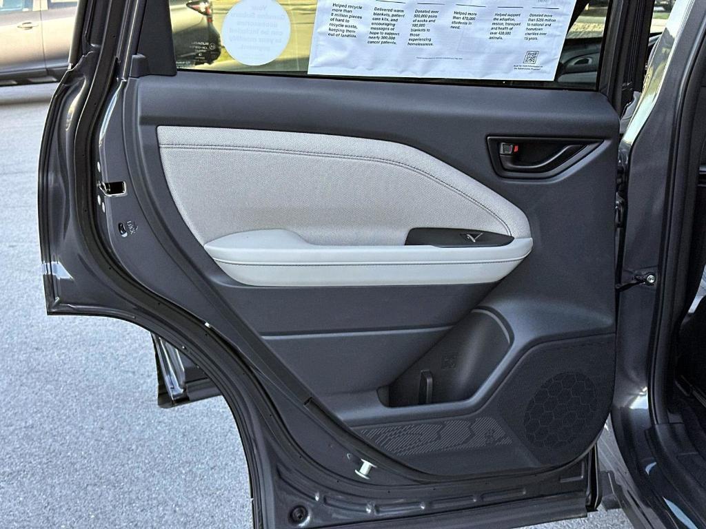 new 2025 Subaru Forester car, priced at $37,118