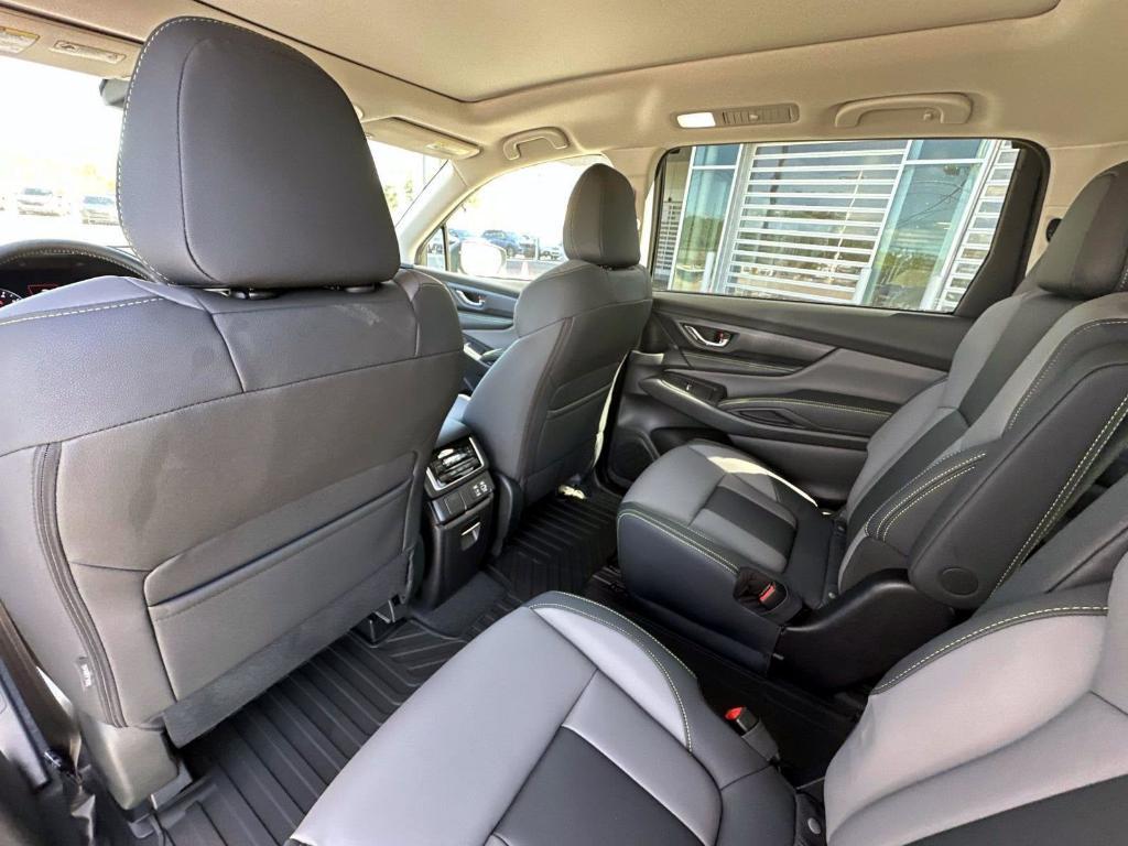 new 2025 Subaru Ascent car, priced at $46,419