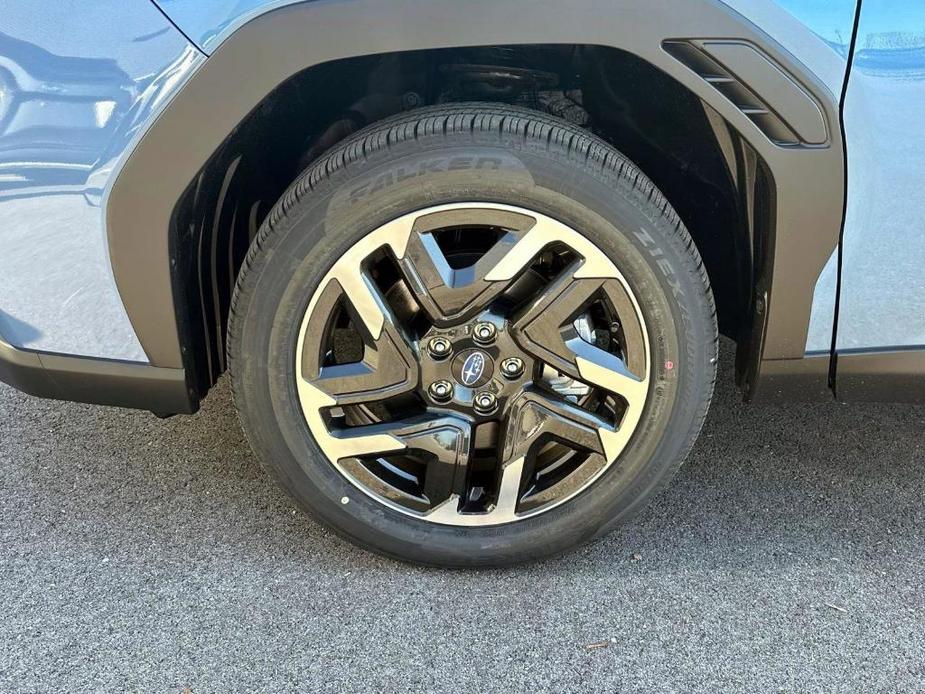 new 2025 Subaru Forester car, priced at $40,021