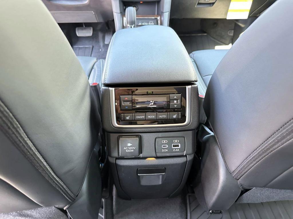 new 2025 Subaru Ascent car, priced at $53,599