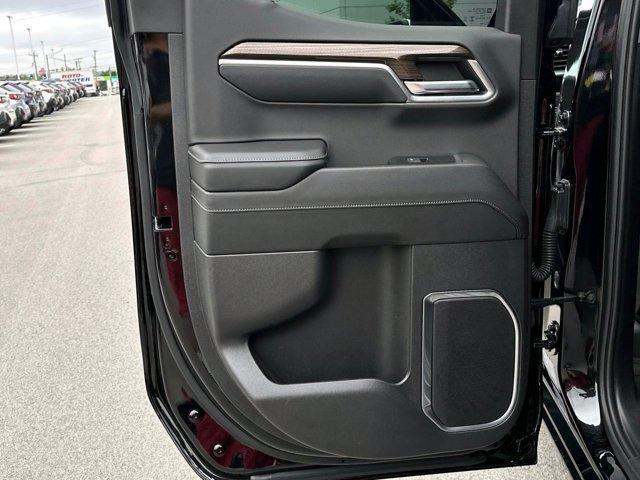 used 2024 Chevrolet Silverado 1500 car, priced at $42,980