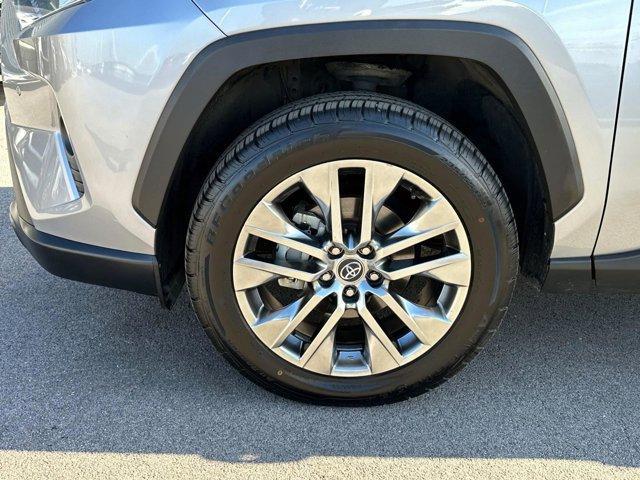 used 2020 Toyota RAV4 car, priced at $22,980