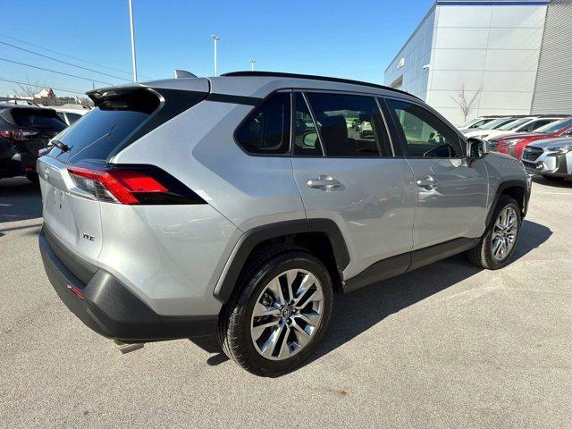 used 2020 Toyota RAV4 car, priced at $22,980