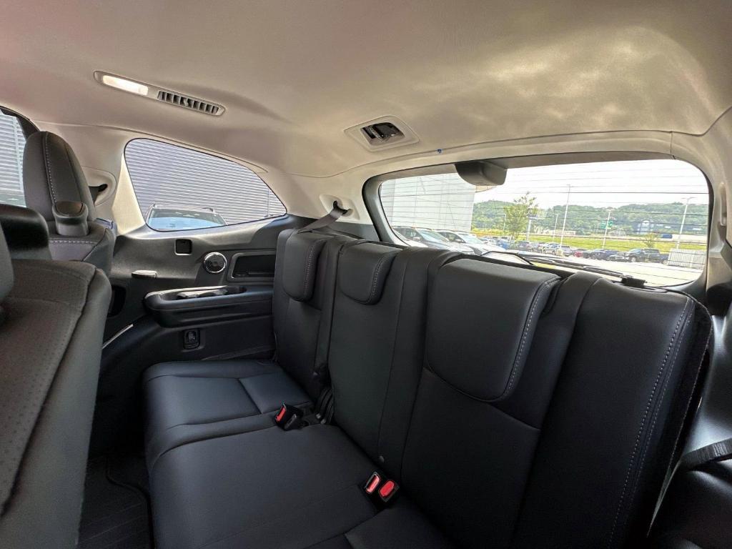 new 2025 Subaru Ascent car, priced at $53,869