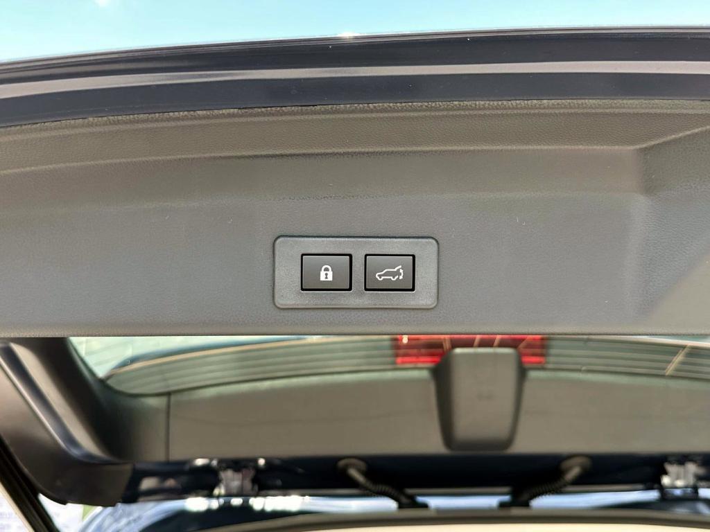 new 2025 Subaru Ascent car, priced at $53,869