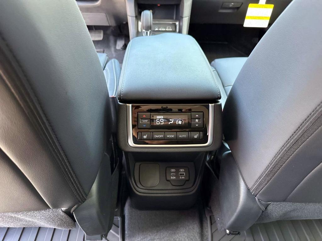 new 2025 Subaru Ascent car, priced at $50,586