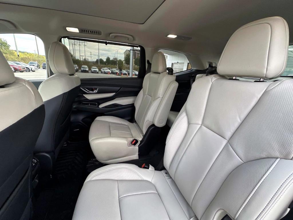 new 2025 Subaru Ascent car, priced at $50,319