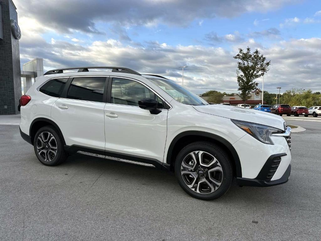 new 2025 Subaru Ascent car, priced at $50,319