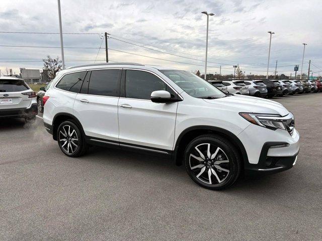 used 2022 Honda Pilot car, priced at $35,980