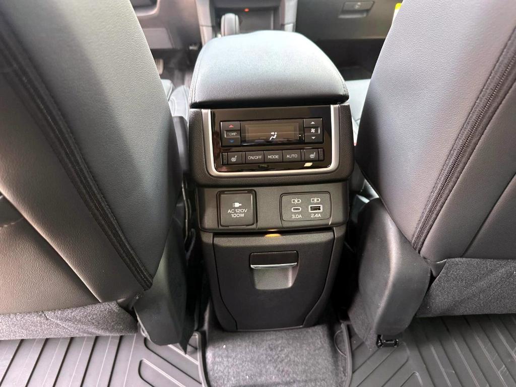 new 2025 Subaru Ascent car, priced at $54,755