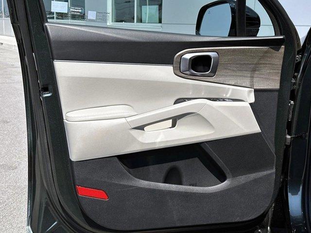 used 2023 Kia Sorento car, priced at $27,480