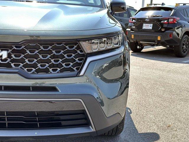 used 2023 Kia Sorento car, priced at $27,480