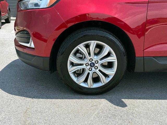 used 2022 Ford Edge car, priced at $27,980