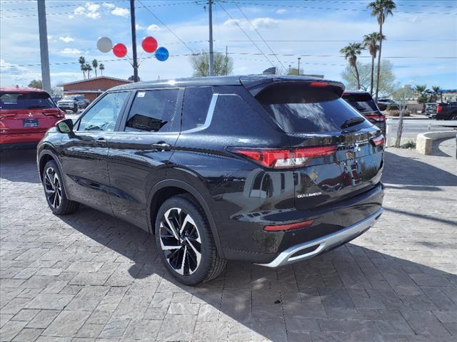 new 2024 Mitsubishi Outlander car, priced at $36,905