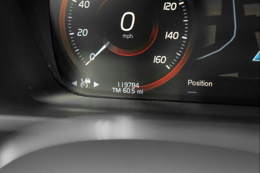 used 2020 Volvo XC90 car, priced at $19,991