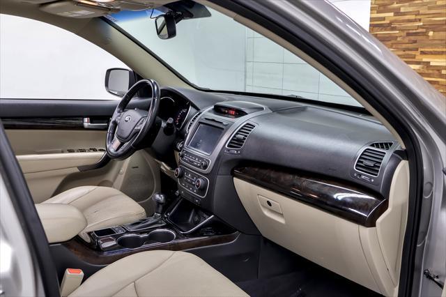 used 2014 Kia Sorento car, priced at $7,991