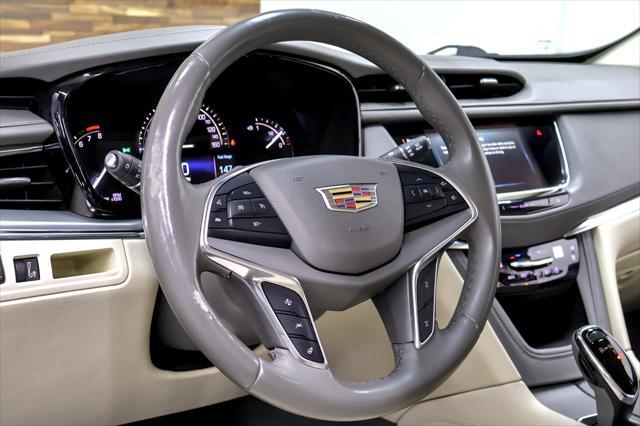 used 2017 Cadillac XT5 car, priced at $16,991