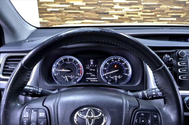 used 2014 Toyota Highlander car, priced at $19,992