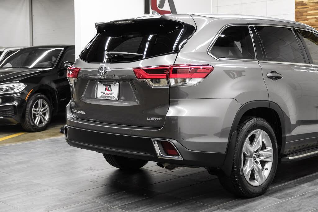 used 2019 Toyota Highlander car, priced at $23,494