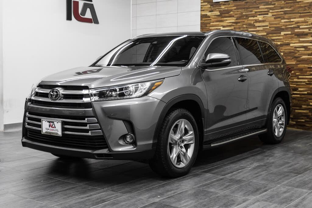 used 2019 Toyota Highlander car, priced at $23,494