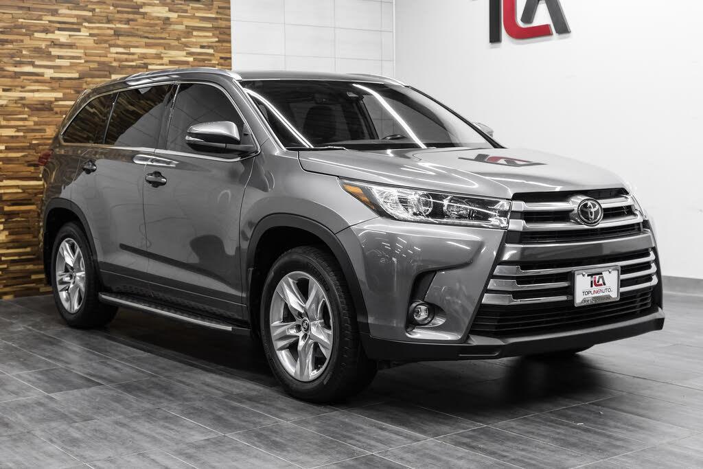 used 2019 Toyota Highlander car, priced at $23,494