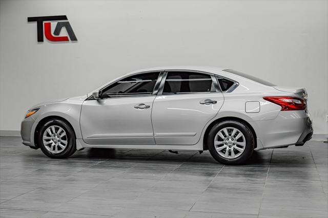 used 2017 Nissan Altima car