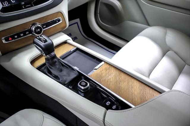 used 2022 Volvo XC90 car, priced at $35,791