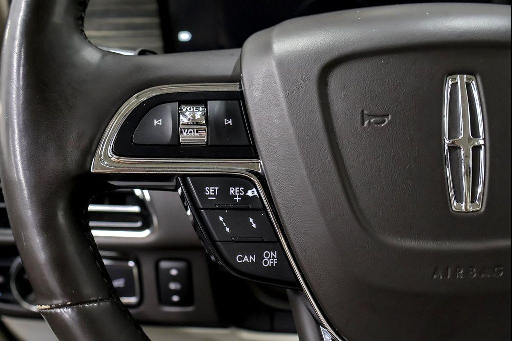 used 2020 Lincoln Navigator car, priced at $37,991