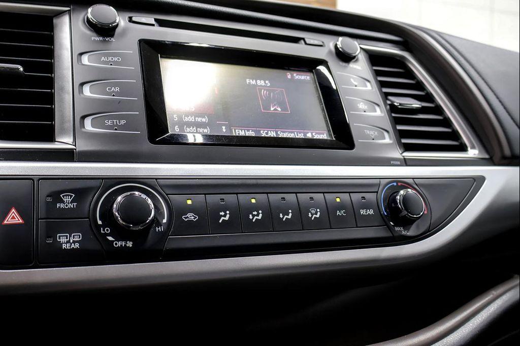 used 2018 Toyota Highlander car, priced at $19,293