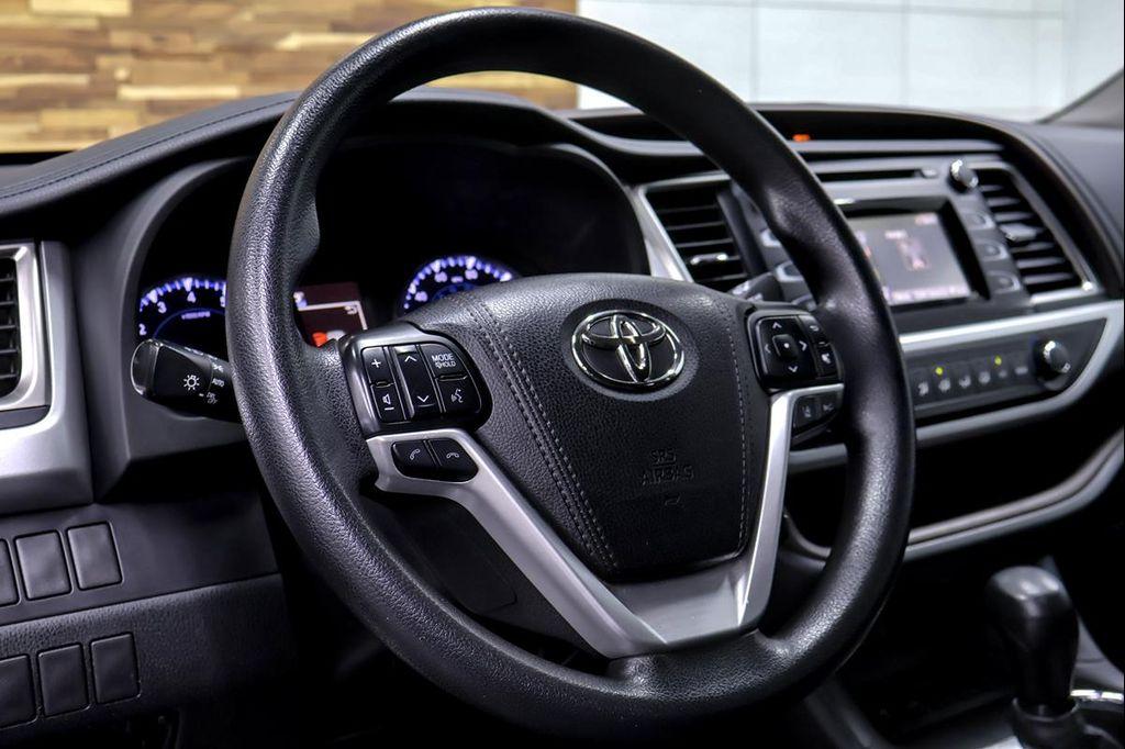 used 2018 Toyota Highlander car, priced at $19,293