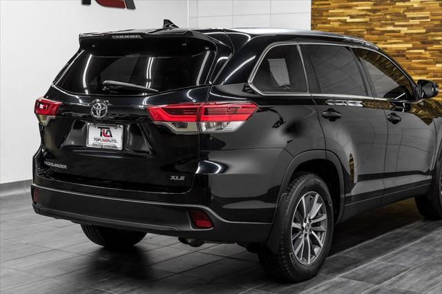 used 2019 Toyota Highlander car, priced at $26,491