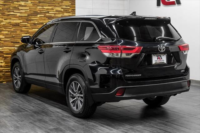 used 2019 Toyota Highlander car, priced at $26,491