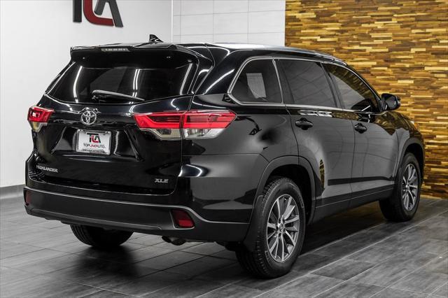 used 2019 Toyota Highlander car, priced at $26,491