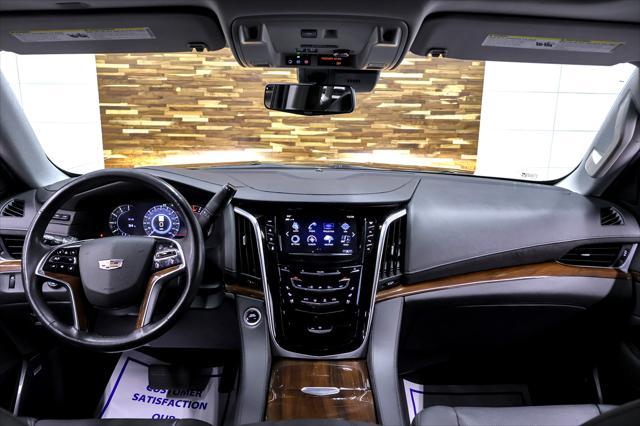 used 2020 Cadillac Escalade ESV car, priced at $29,991