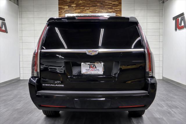 used 2019 Cadillac Escalade ESV car, priced at $23,391