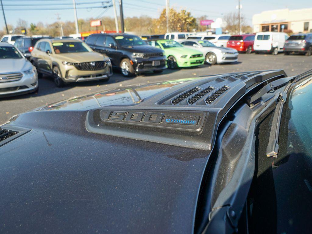 used 2022 Ram 1500 car, priced at $39,944