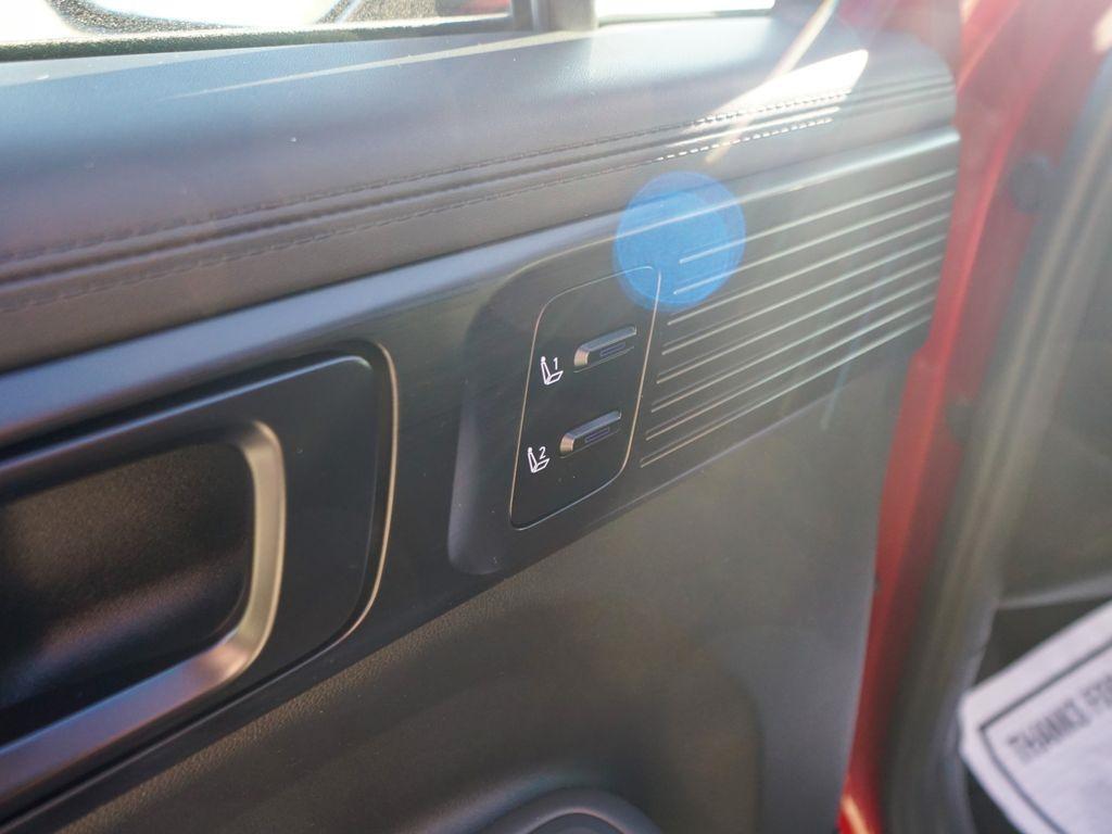 used 2024 Hyundai Santa Fe car, priced at $39,644