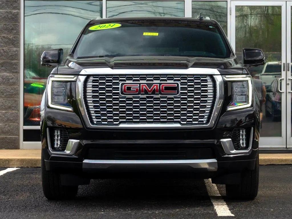 used 2021 GMC Yukon car, priced at $56,444