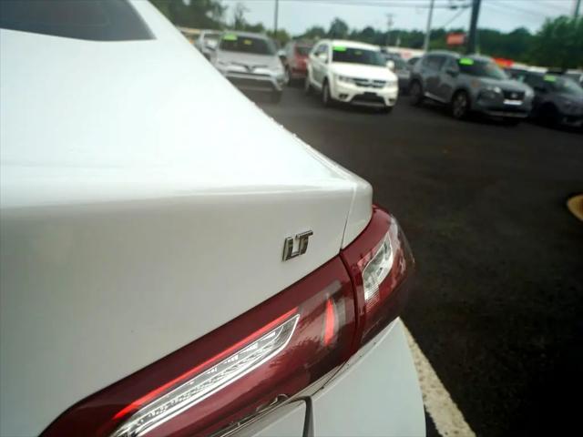 used 2022 Chevrolet Malibu car, priced at $20,344