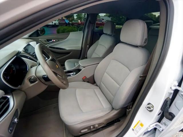 used 2022 Chevrolet Malibu car, priced at $20,344