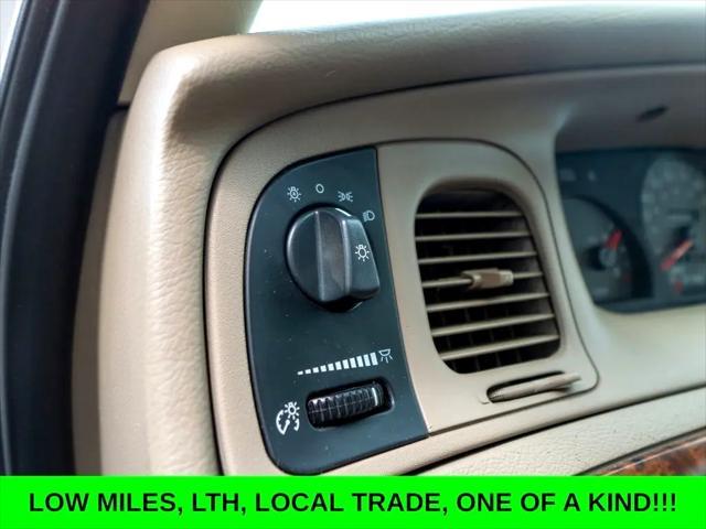 used 2005 Mercury Grand Marquis car, priced at $10,744
