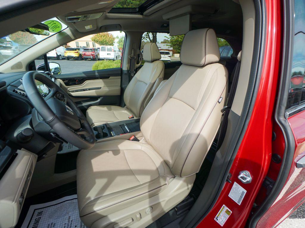 used 2023 Honda Odyssey car, priced at $42,444